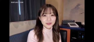高颜值性感女神美女和几个好友一起酒吧聚会